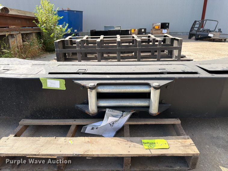 image for item EW5024 Truck bumper 