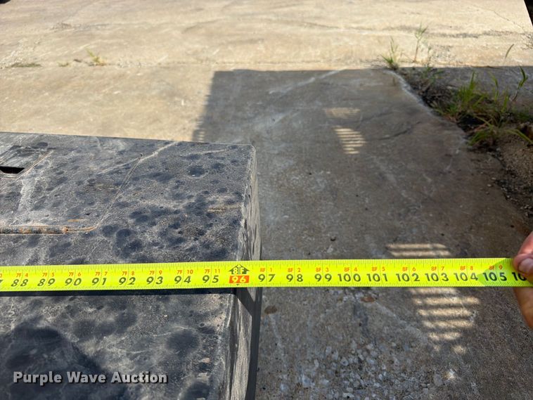 image for item EW5024 Truck bumper 