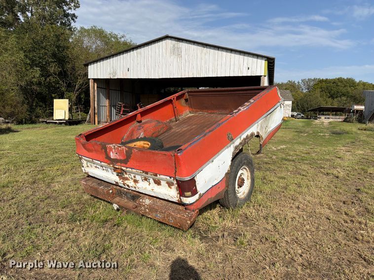 image for item EW5066 Pickup truck bed trailer