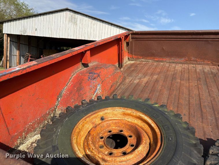 image for item EW5066 Pickup truck bed trailer