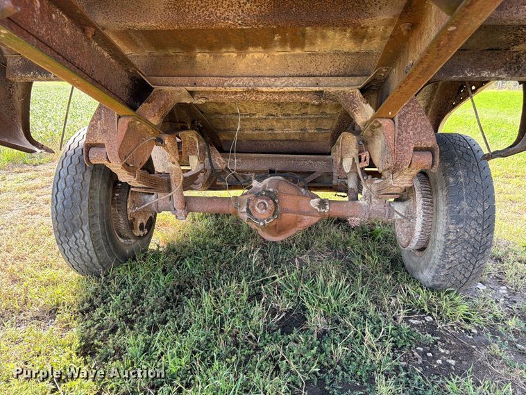 image for item EW5066 Pickup truck bed trailer