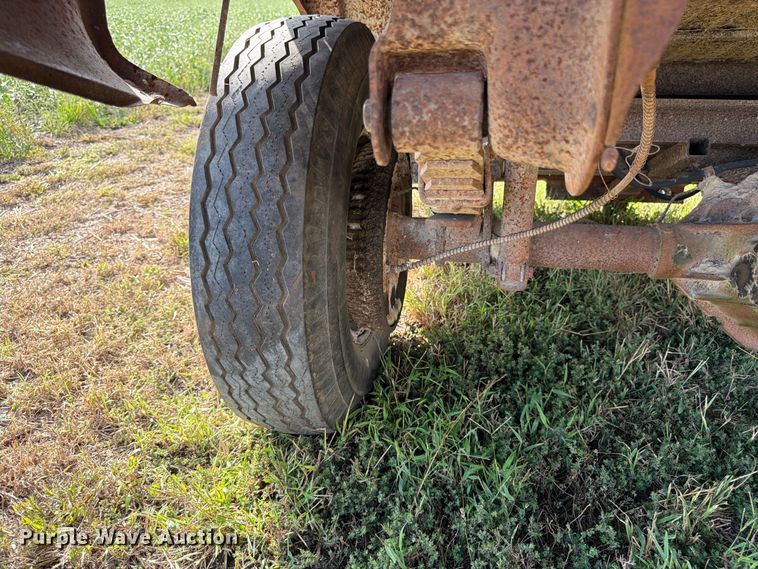 image for item EW5066 Pickup truck bed trailer