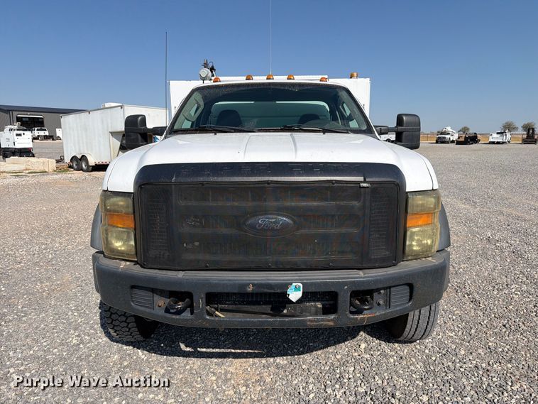 image for item EW8883 2010 Ford F550 Super Duty utility / service truck