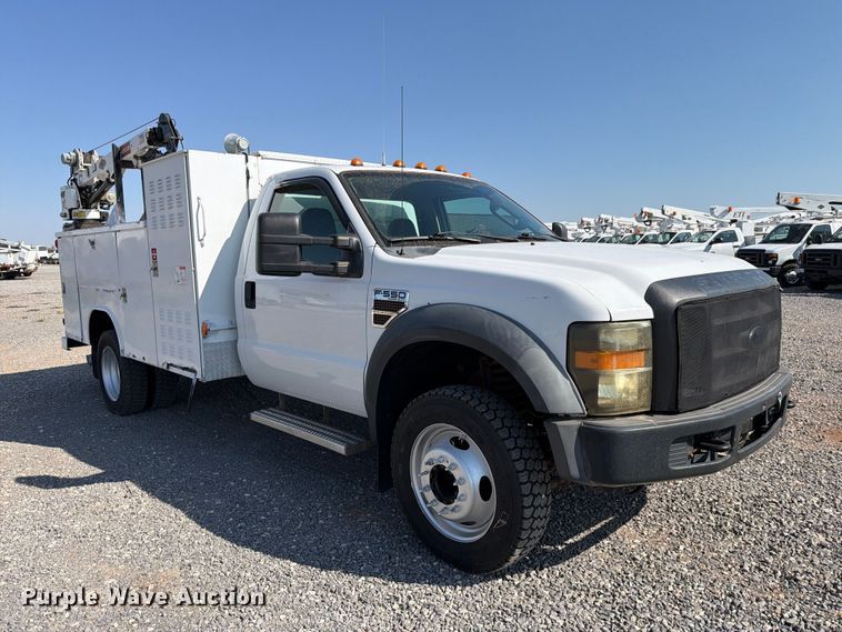 image for item EW8883 2010 Ford F550 Super Duty utility / service truck