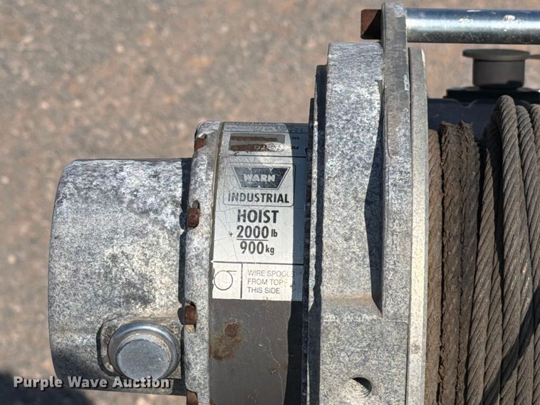 image for item EW8883 2010 Ford F550 Super Duty utility / service truck