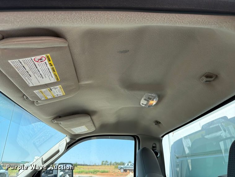 image for item EW8883 2010 Ford F550 Super Duty utility / service truck