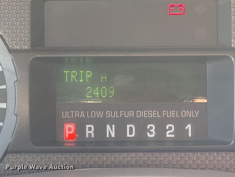 image for item EW8883 2010 Ford F550 Super Duty utility / service truck