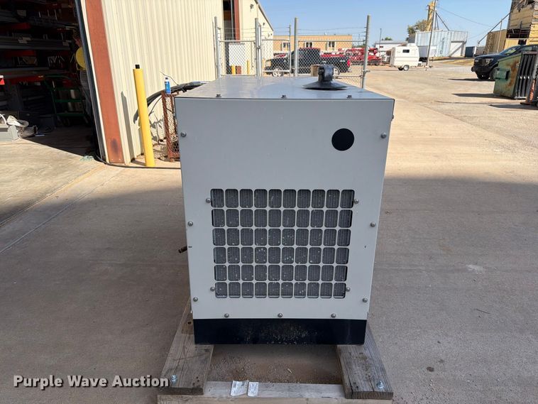 image for item EW8906 Cummins GGMB-1213346 generator