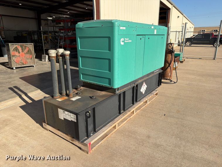 image for item EW8912 Cummins C25 D6 generator