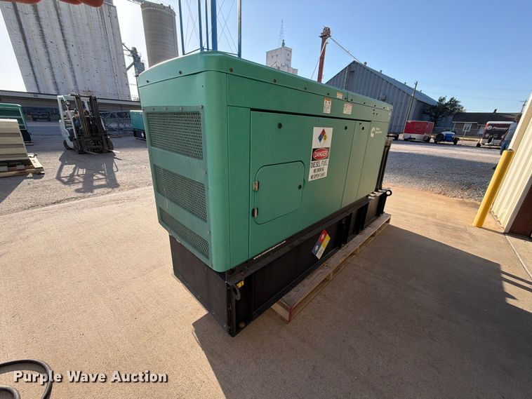 image for item EW8912 Cummins C25 D6 generator