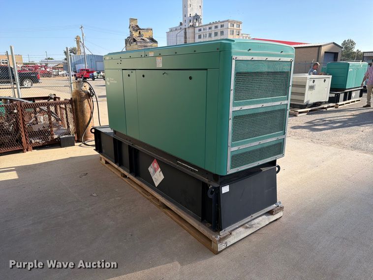 image for item EW8913 Cummins C25 D6 generator