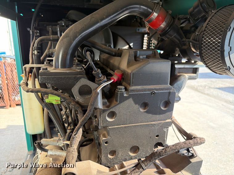image for item EW8913 Cummins C25 D6 generator