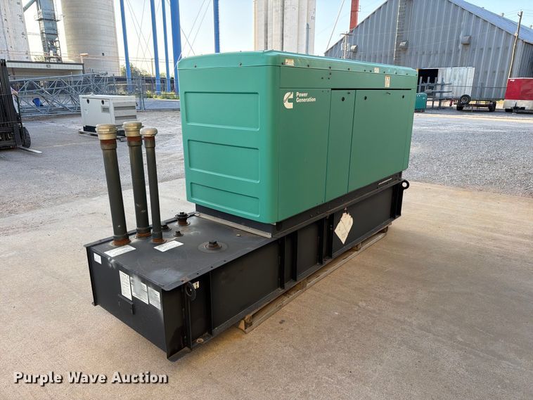 image for item EW8914 Cummins C25 D6 generator
