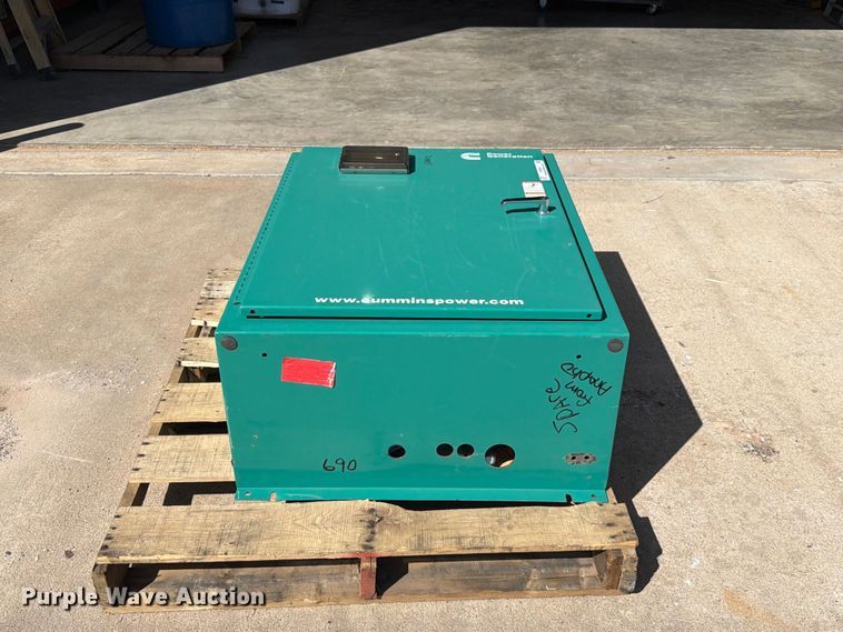 image for item EW8915 Cummins 00TECB-1445978 transfer switch