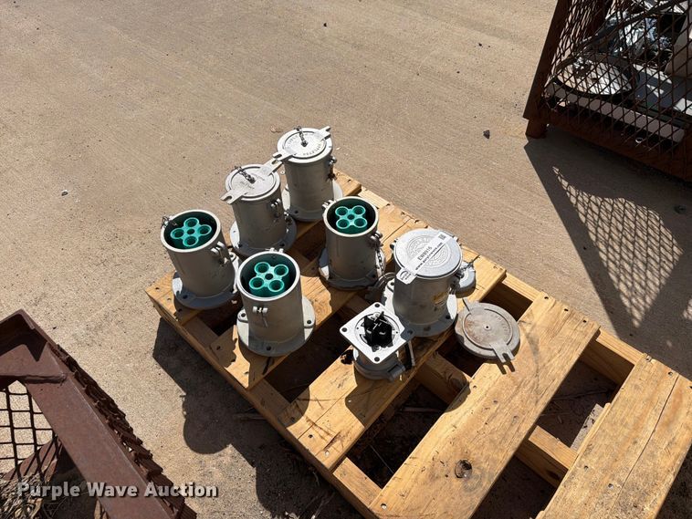 image for item EW8916 Appleton Powertite generator receptacles