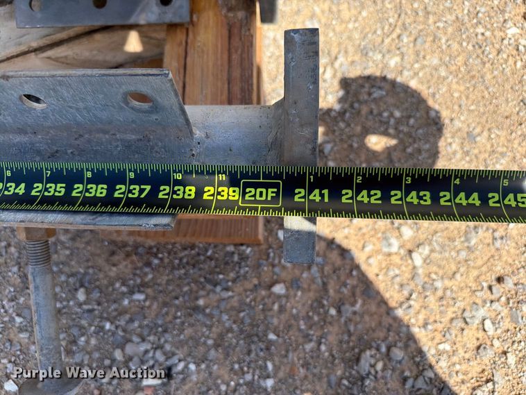 image for item EW8918 Radio tower