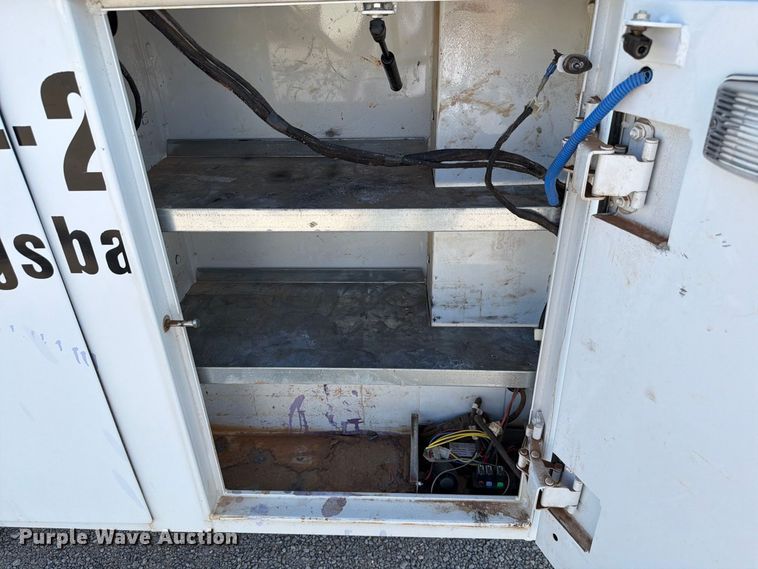 image for item EW8921 2015 Ford Econoline E350 utility van