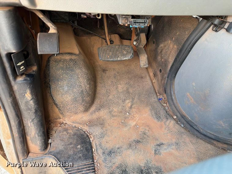 image for item EW8921 2015 Ford Econoline E350 utility van