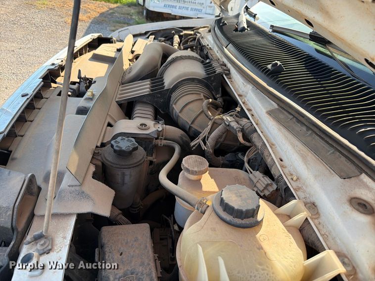 image for item EW8921 2015 Ford Econoline E350 utility van