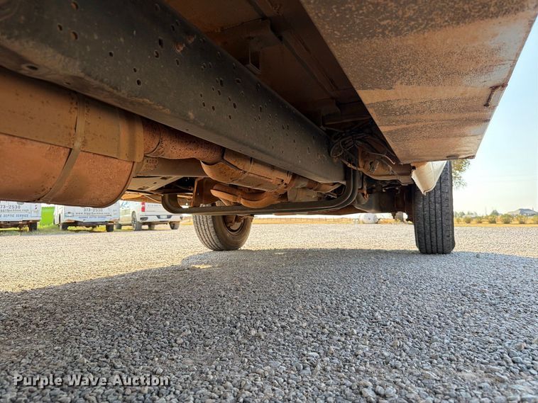 image for item EW8921 2015 Ford Econoline E350 utility van