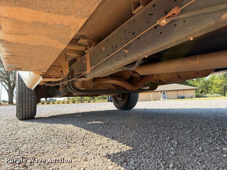 image for item EW8921 2015 Ford Econoline E350 utility van