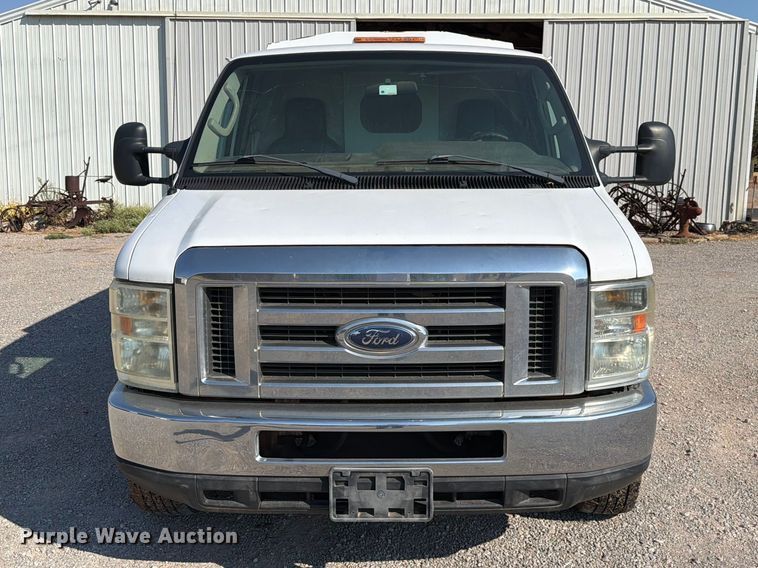image for item EW8923 2009 Ford Econoline E350 van