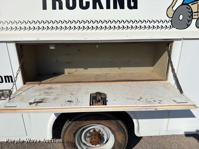 image for item EW8923 2009 Ford Econoline E350 van