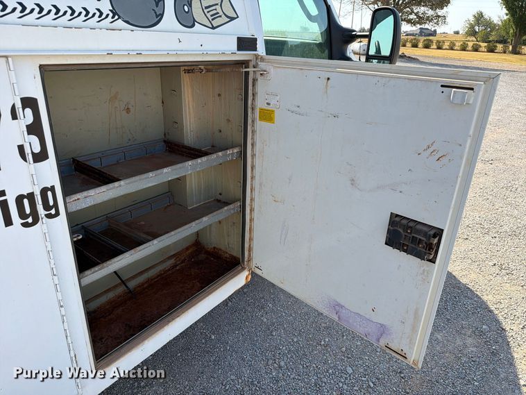 image for item EW8923 2009 Ford Econoline E350 van