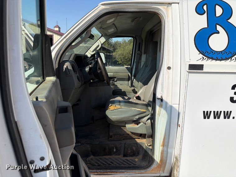 image for item EW8923 2009 Ford Econoline E350 van