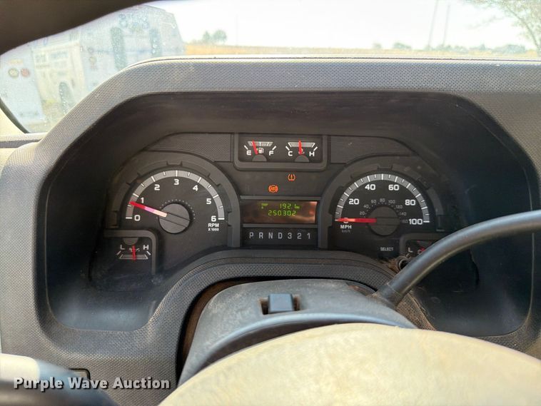 image for item EW8923 2009 Ford Econoline E350 van