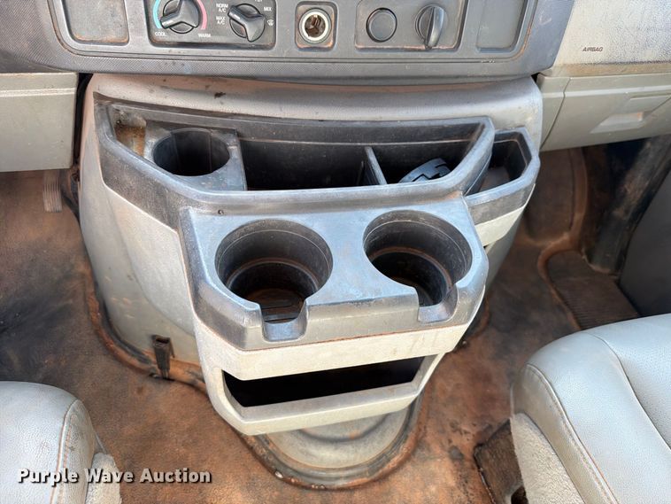 image for item EW8923 2009 Ford Econoline E350 van