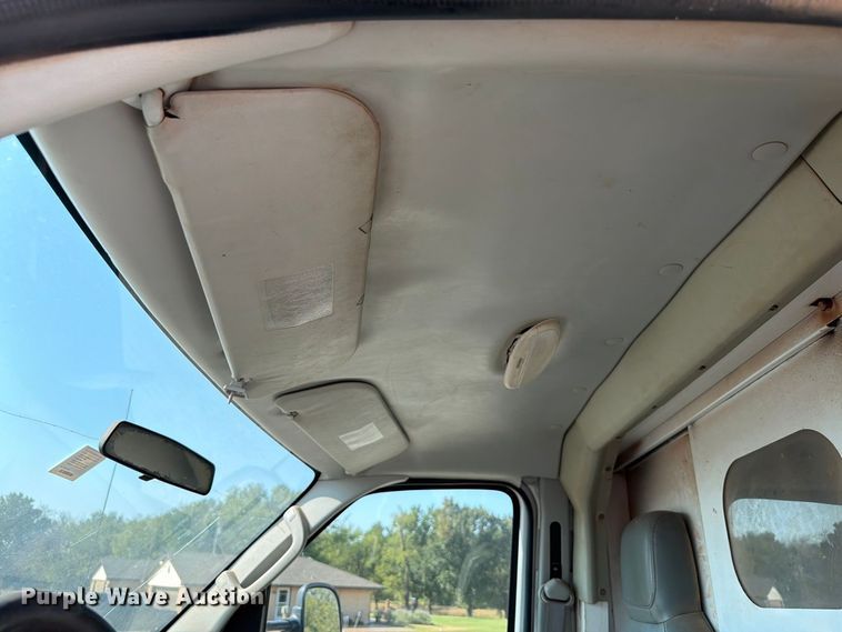 image for item EW8923 2009 Ford Econoline E350 van