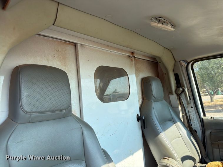 image for item EW8923 2009 Ford Econoline E350 van