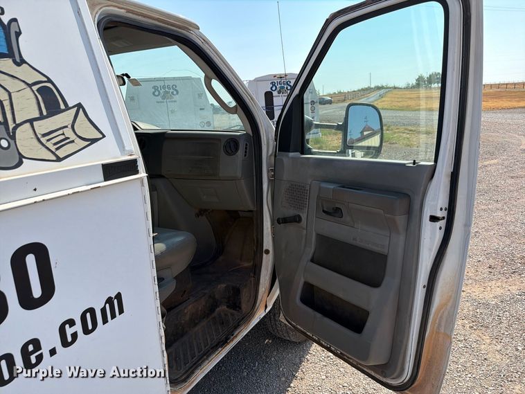 image for item EW8923 2009 Ford Econoline E350 van