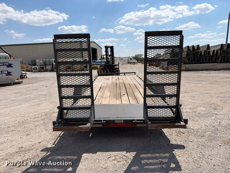 image for item EW8928 2023 Lamar H6832027 utility trailer