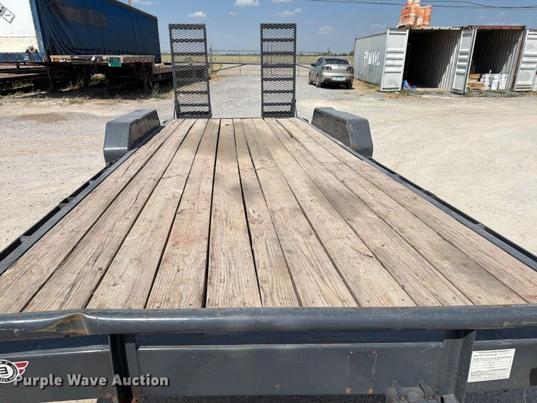 image for item EW8928 2023 Lamar H6832027 utility trailer