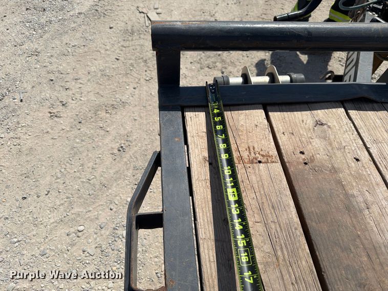 image for item EW8928 2023 Lamar H6832027 utility trailer