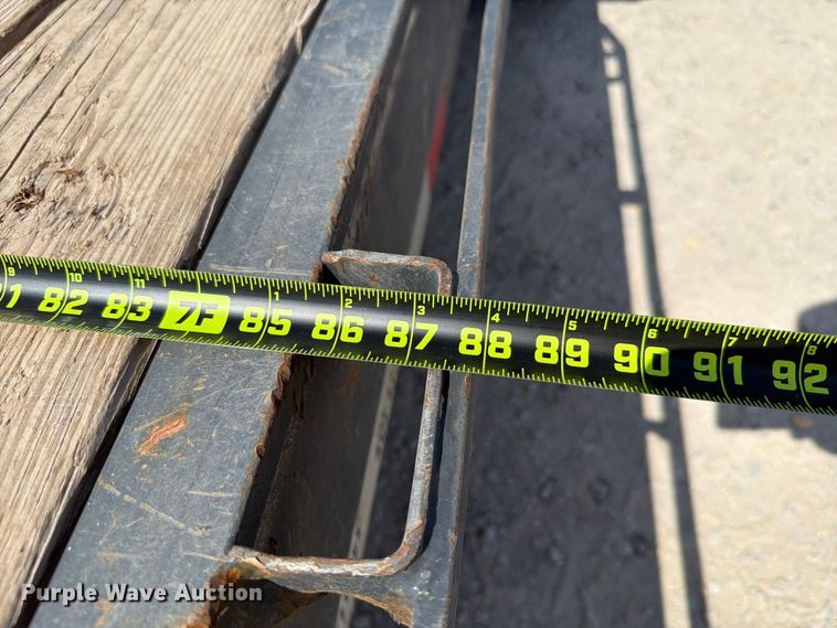 image for item EW8928 2023 Lamar H6832027 utility trailer