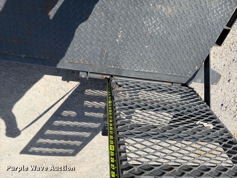 image for item EW8928 2023 Lamar H6832027 utility trailer