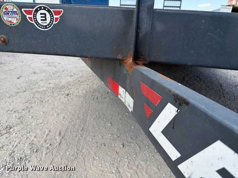 image for item EW8928 2023 Lamar H6832027 utility trailer