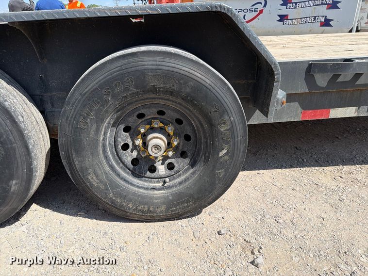 image for item EW8928 2023 Lamar H6832027 utility trailer
