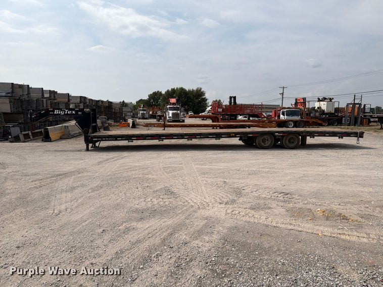 image for item EW8931 2011 Big Tex 25GN 48