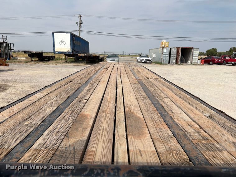 image for item EW8931 2011 Big Tex 25GN 48