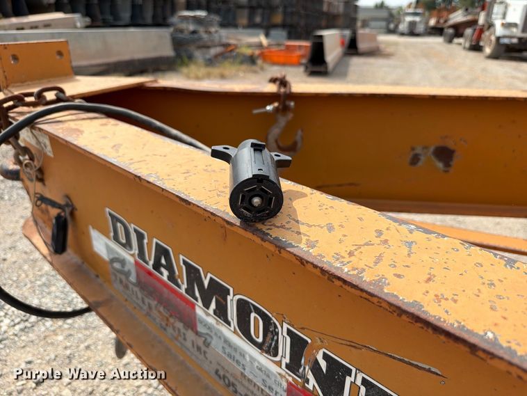 image for item EW8932 2017 Diamond T 10230DTF equipment trailer