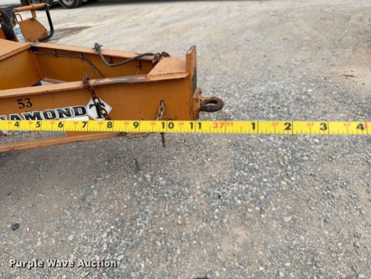image for item EW8932 2017 Diamond T 10230DTF equipment trailer