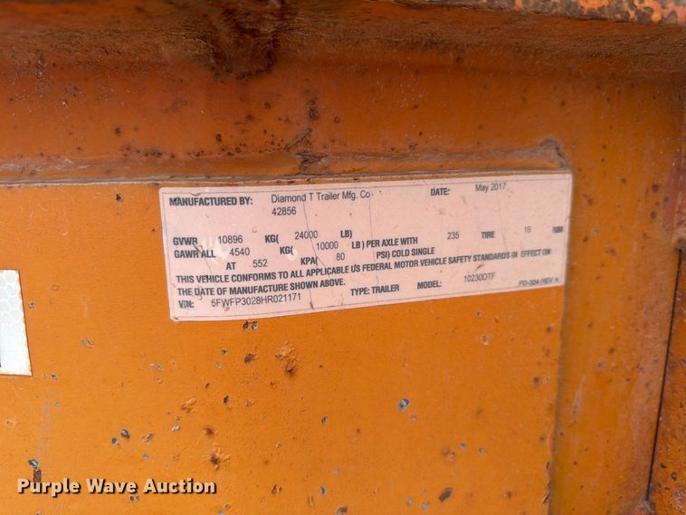 image for item EW8932 2017 Diamond T 10230DTF equipment trailer