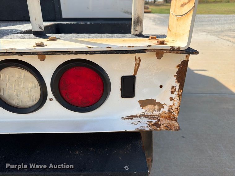 image for item EW8959 2019 Ford F550 Super Duty bucket truck