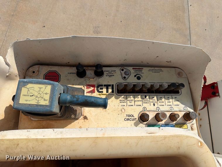 image for item EW8959 2019 Ford F550 Super Duty bucket truck
