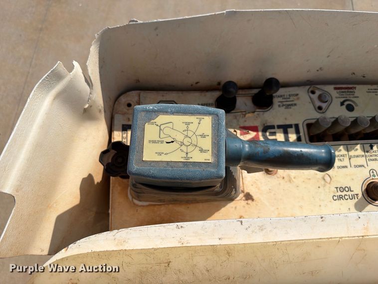 image for item EW8959 2019 Ford F550 Super Duty bucket truck