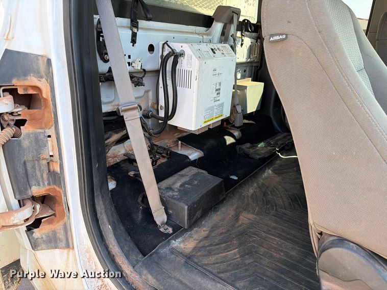 image for item EW8959 2019 Ford F550 Super Duty bucket truck